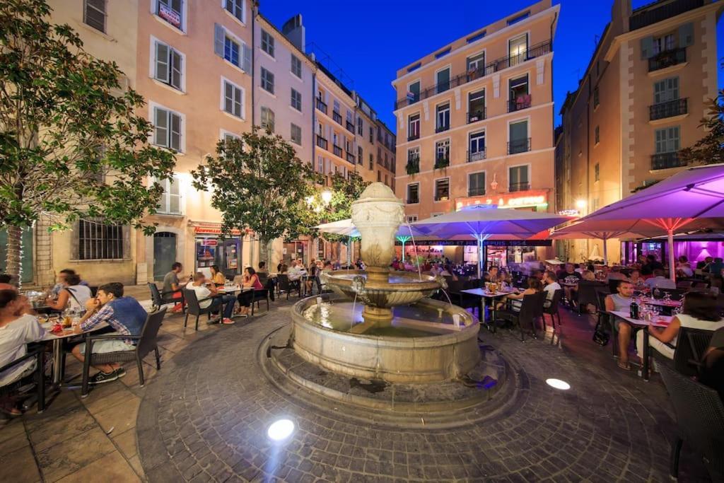 Appartement Neuf Au Coeur De Tolón Exterior foto